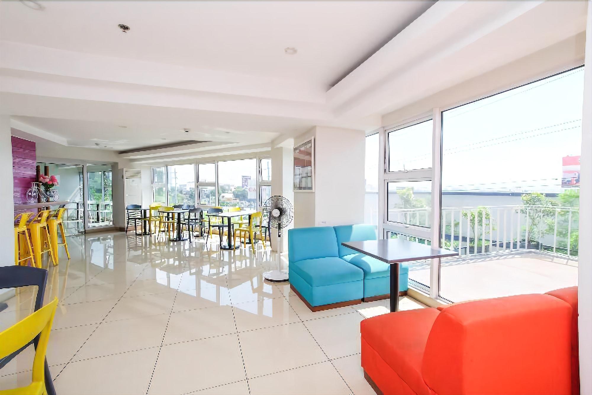 Myspace Hotel @Bgc Pasig City Esterno foto