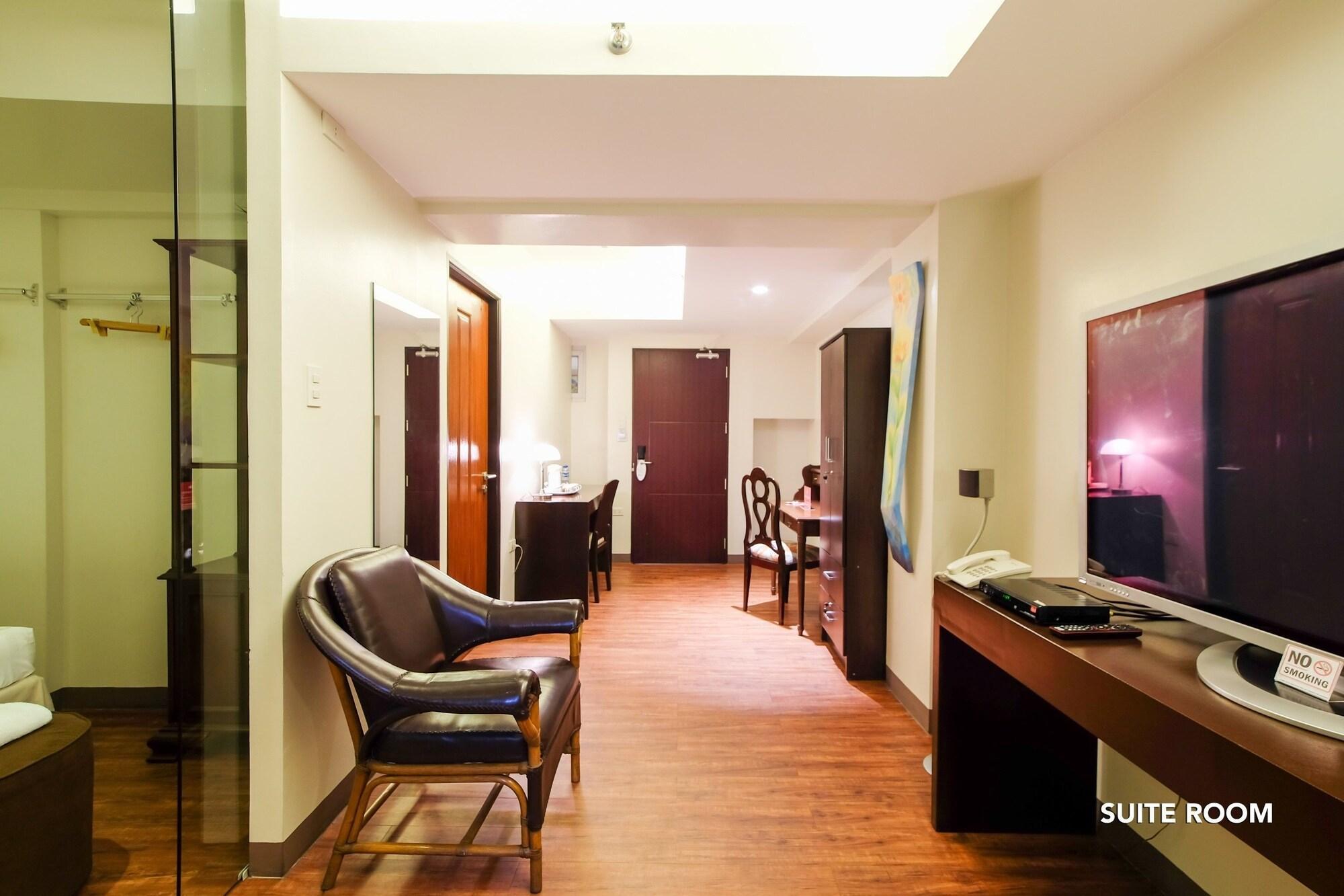 Myspace Hotel @Bgc Pasig City Esterno foto