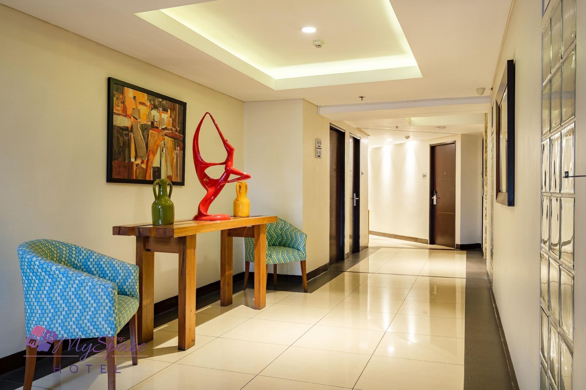 Myspace Hotel @Bgc Pasig City Esterno foto