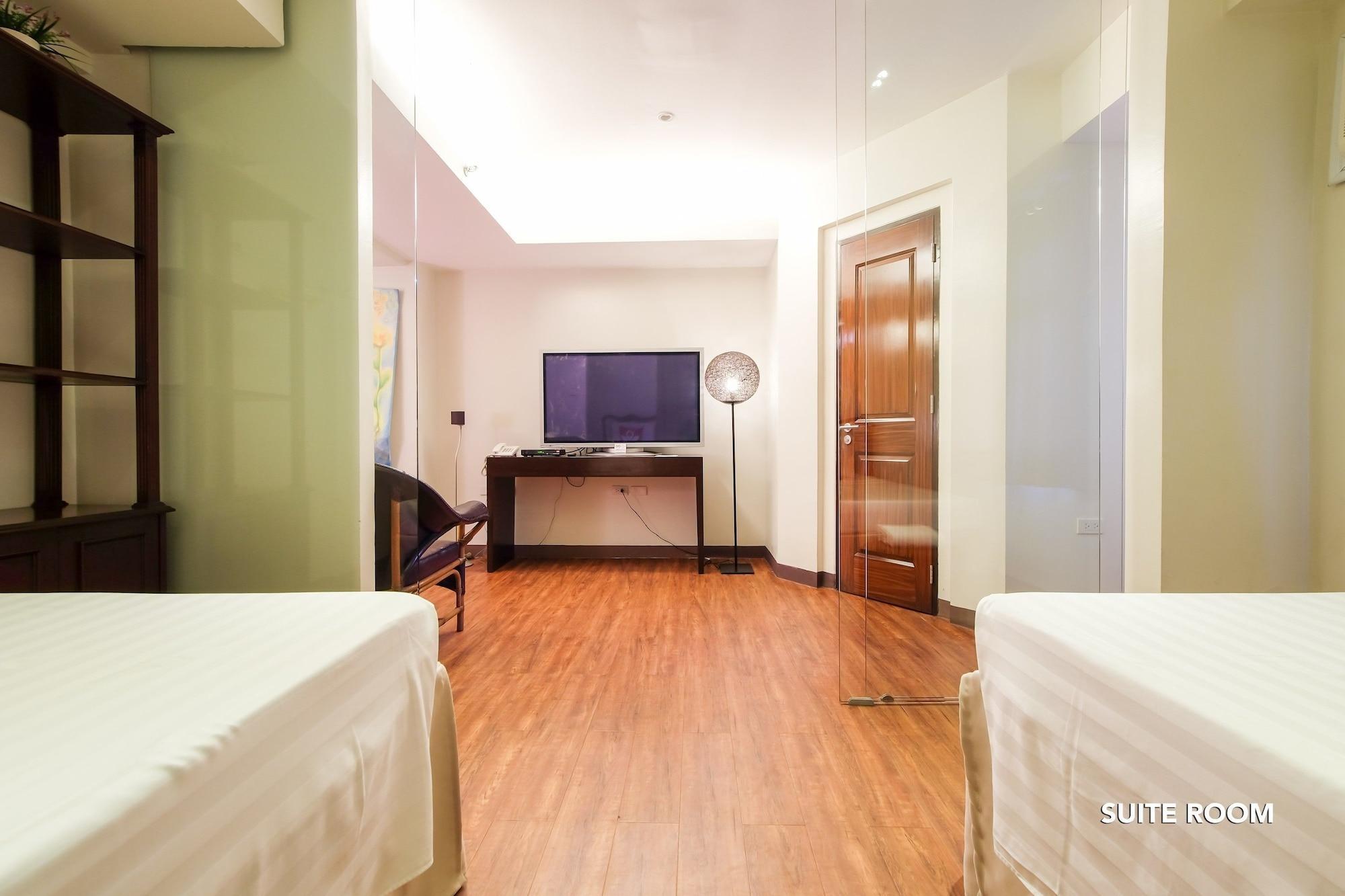 Myspace Hotel @Bgc Pasig City Esterno foto