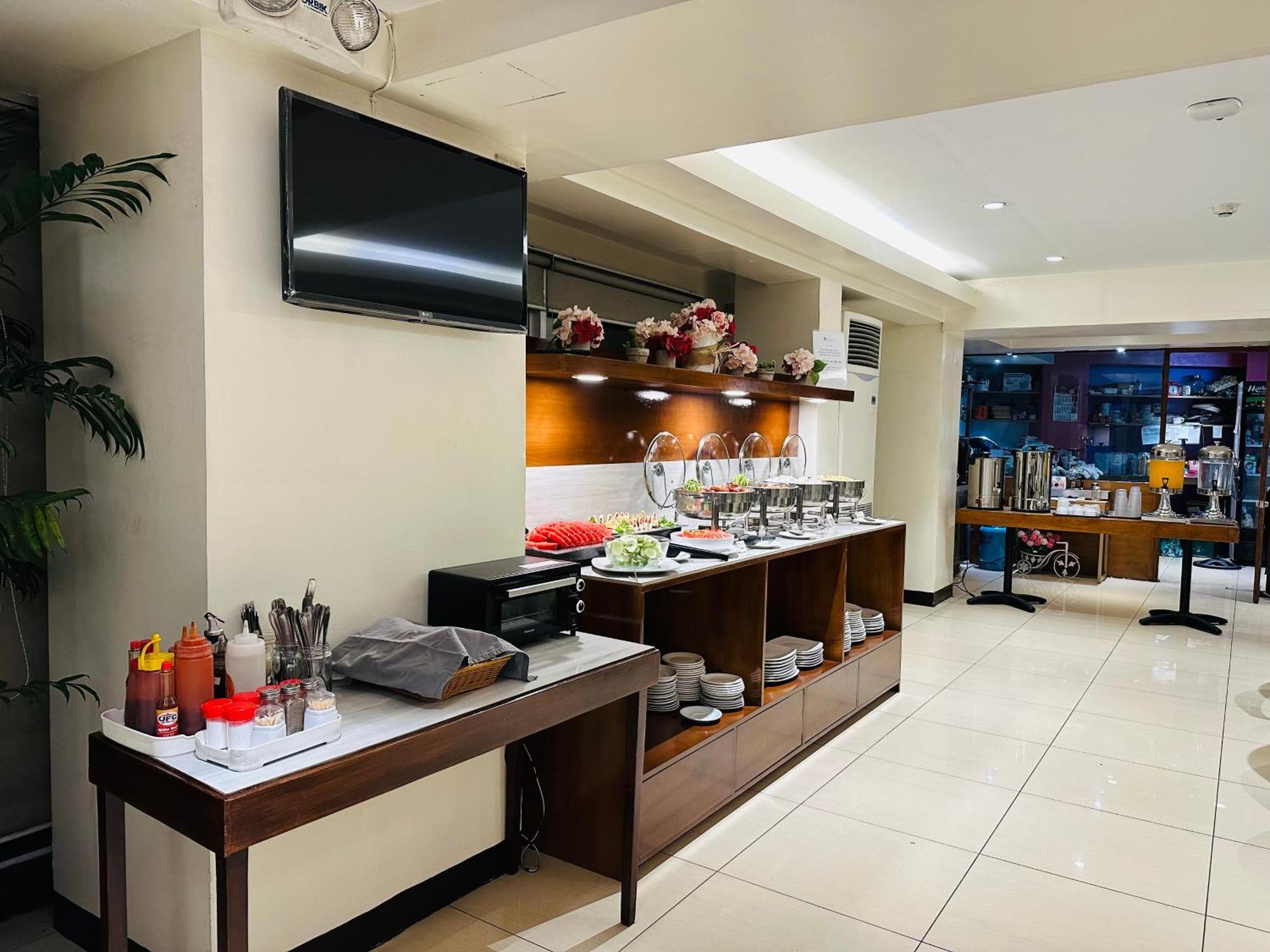 Myspace Hotel @Bgc Pasig City Esterno foto