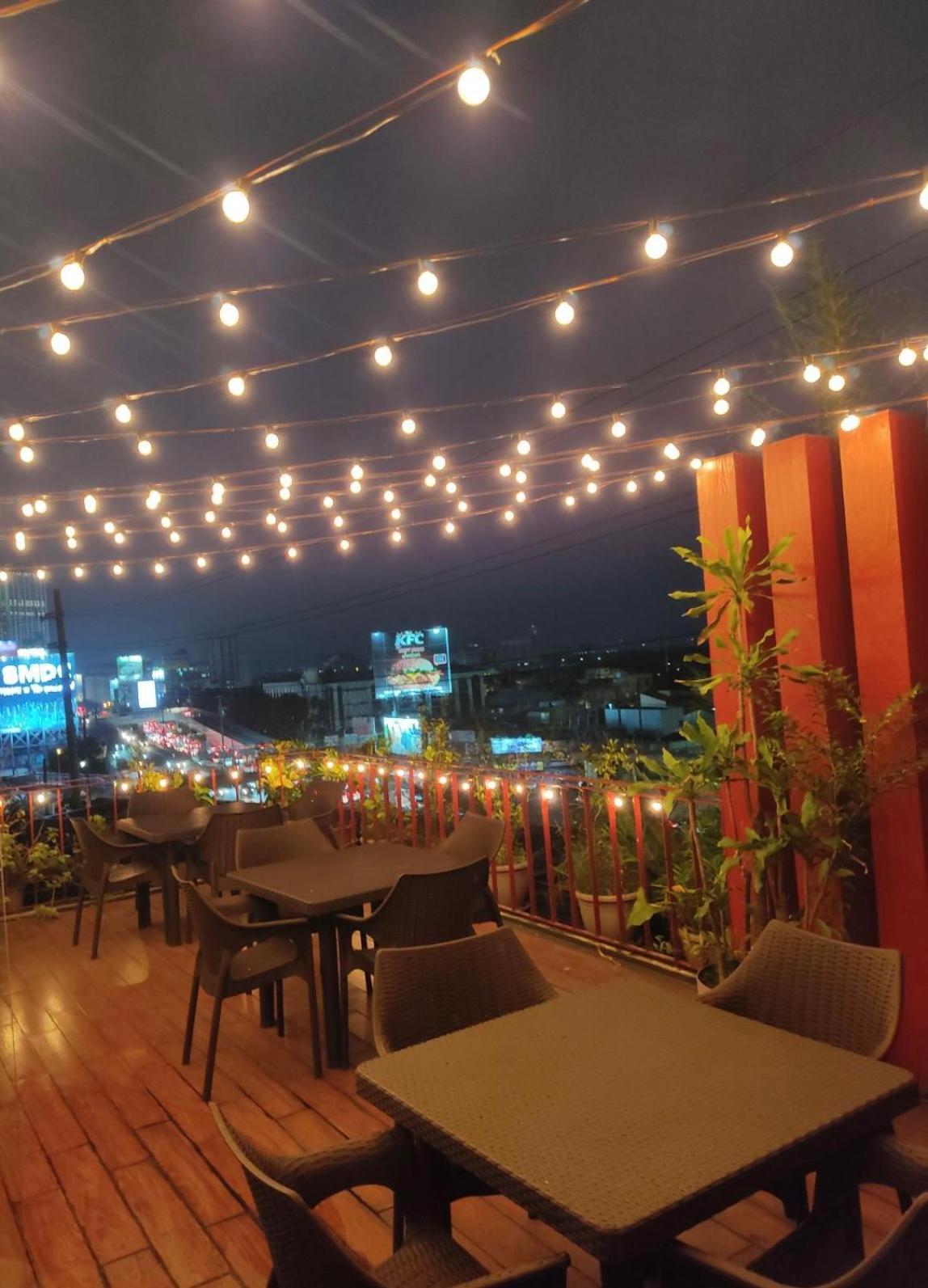 Myspace Hotel @Bgc Pasig City Esterno foto